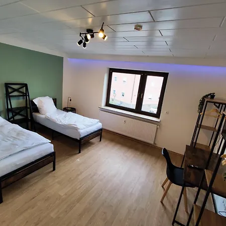Apartment Neues 2 Bedroom Apartment, Parkplatz